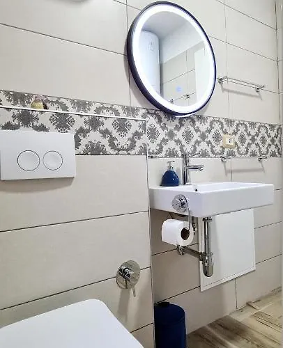 2v1 - Sheshi Willson *